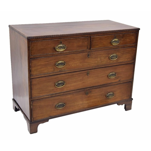 929 - 19th century mahogany chest of drawers, the cross banded top over two short and three long graduated... 