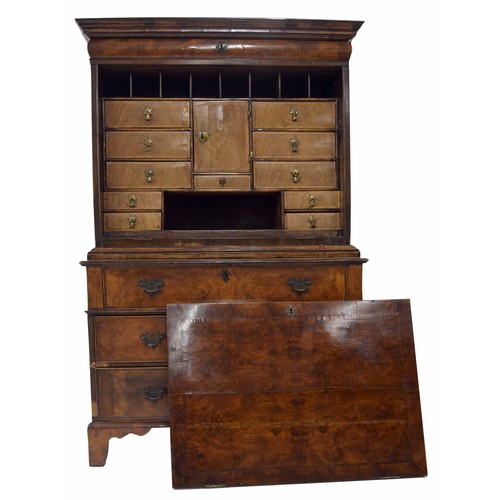 900 - Good 18th century walnut secretaire, the moulded cornice over slim cushion drawer above the fall fro... 