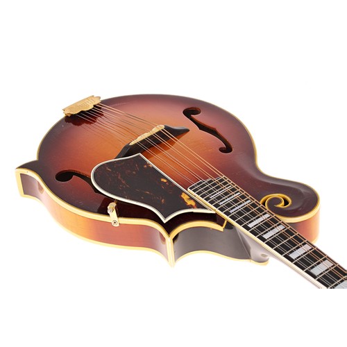 1522 - Fine and rare Gibson F-5 style mandolin, made in May 1957 and bearing the standard Gibson Guaranteed... 