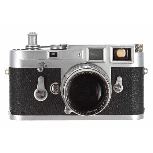 607 - Leica M3 rangefinder camera, serial no. 990 943,  with Summarit f=5cm 1:1.5 lens no. 1528879, with l... 