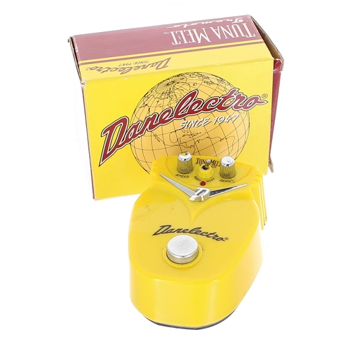 914 - Danelectro DJ-5 Tuna Melt Tremolo mini guitar pedal