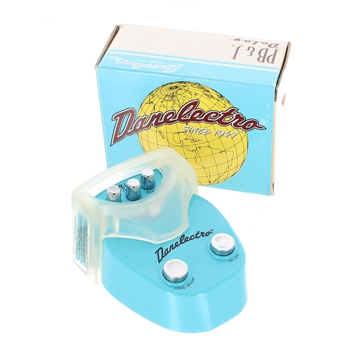 917 - Danelectro DJ-17 PB & J delay mini guitar pedal