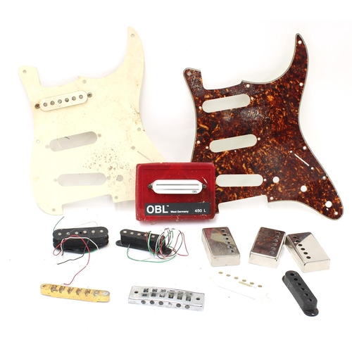 1133 - Pair of Tele DiMarzio guitar pickups to include a DP412 and DP411, an OBL 450L guitar pickup, two Gi... 