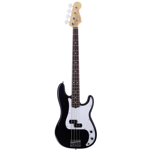 331 - 2008 Fender American Standard Precision bass guitar, made in USA, ser. no. Z8xxxx1; Body: black fini... 