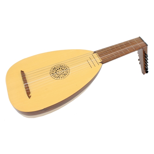 1572 - Good contemporary lute, unlabelled, the bowl back with eleven alternating wooden ribs, within origin... 