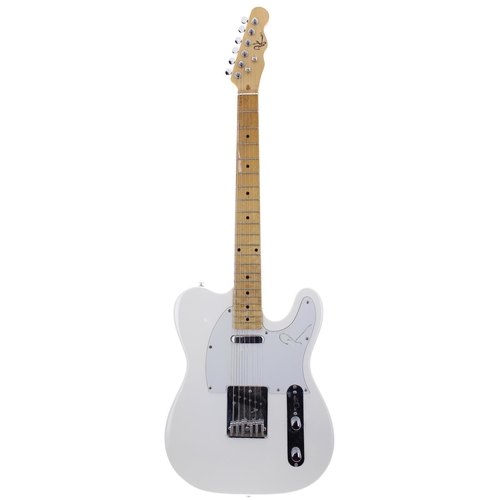 367 - Ryder RT-1 electric guitar, white finish (dings and blemishes)*These guitars were produced and sold ... 