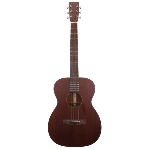 392 - 2011 C.F. Martin 00-15 left-handed acoustic guitar, made in USA, ser. no. 1xxxxx3; Body: mahogany, l... 