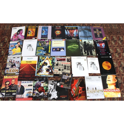 1153 - Good selection of guitar tablature books including Guns n Roses, Bon Jovi, Stereophonics, Manic Stre... 