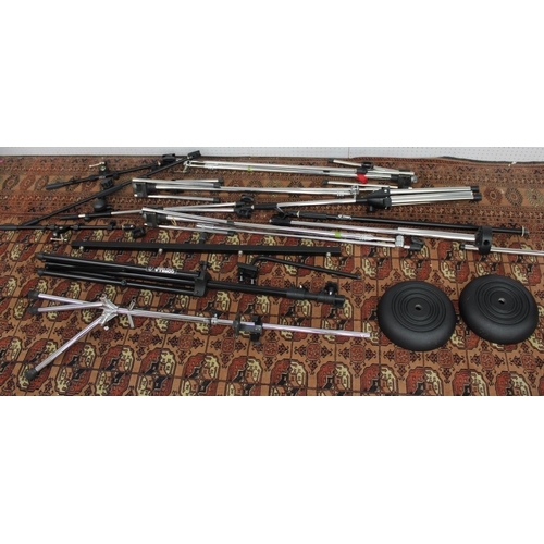 3053 - Selection of various microphone stands, within soft bag carry cases