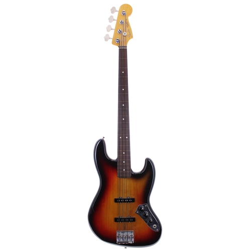 627 - John McKenzie - Fender Jazz Bass fretless bass guitar, crafted in Japan (2004-2005), ser. no. R05712... 