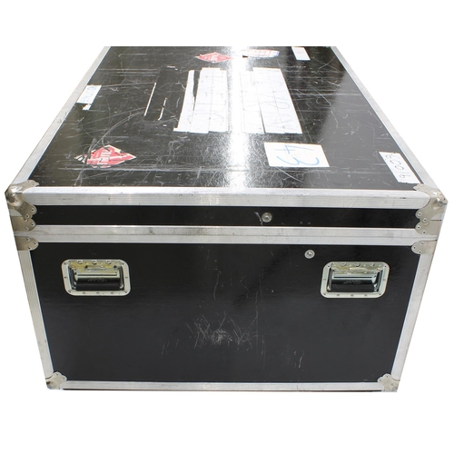 607 - Gary Moore - low heavy duty Calzone flight case on wheels, with multi-section interior, bearing vari... 