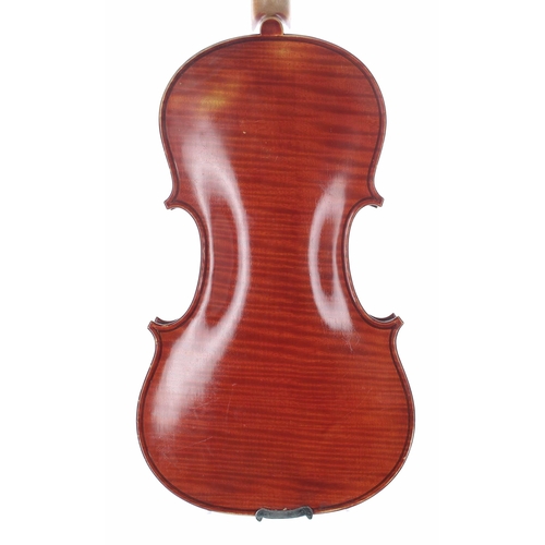 2440 - Good English violin by and labelled Thomas Howells Mann, Bedford, 1912, the one piece back of medium... 