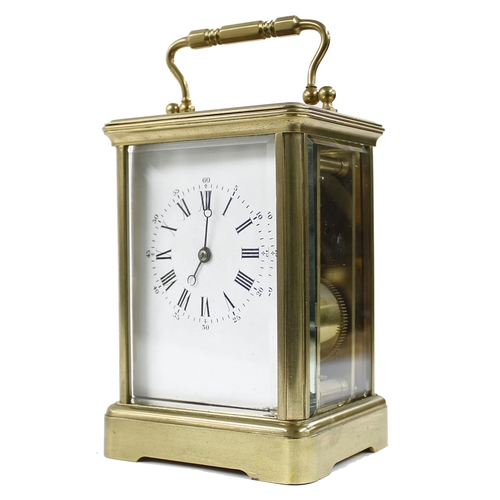 1223 - Carriage clock striking on a gong, within a corniche brass case, 7