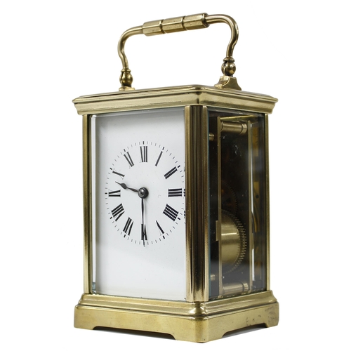 1233 - French carriage clock striking on a gong, within a corniche brass case, 6.5