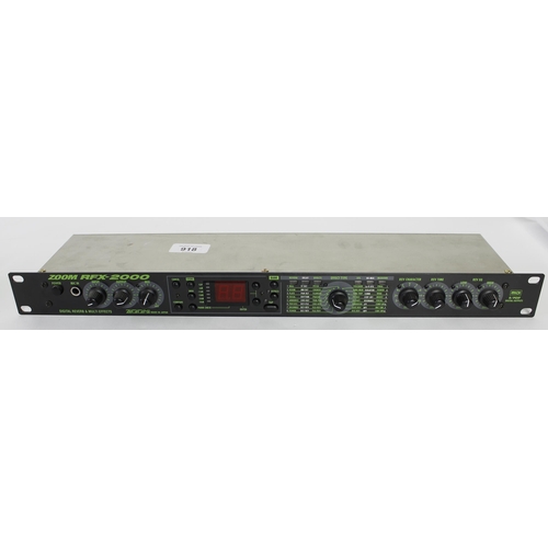 918 - Zoom RFX-2000 digital reverb and multi-effects rack unit