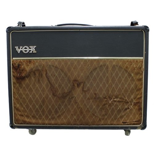 812 - Vox AC30 guitar amplifier, made in England, circa 1964, ser. no. 15513 B, fitted with one circa 1969... 