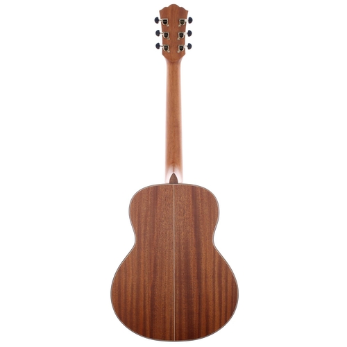 116 - Washburn Mini Grand Auditorium WCGM 15SK acoustic guitar, made in China; Body: natural finish; Neck:... 