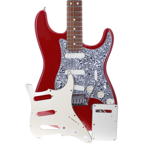 138 - 1989 Fender Stratocaster Plus electric guitar, made in USA, ser. no. E8xxxx4; Body: Torino red finis... 