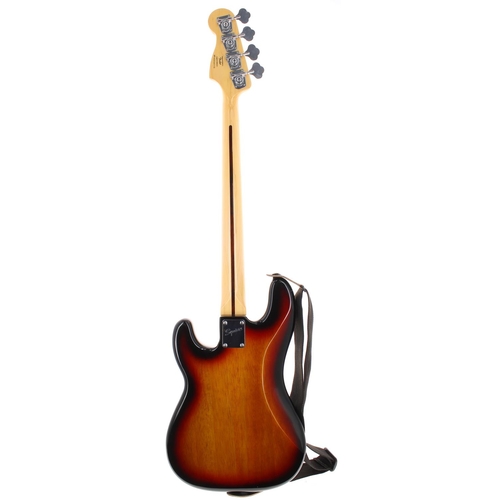 139 - 2015 Squier by Fender Vintage Modified fretless Precision Bass guitar, crafted in Indonesia; Body: t... 