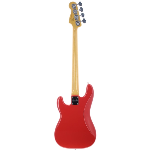 140 - 2009 Squier Precision Bass guitar, crafted in China, ser. no. CGS09xxxx7; Body: Fiesta red finish, a... 