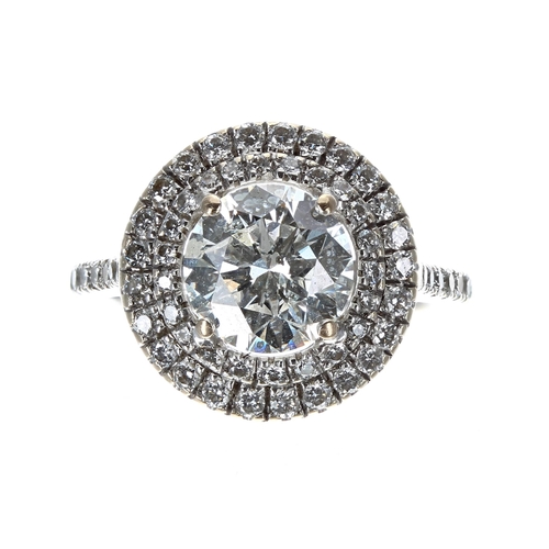 353 - Good 18ct white gold round brilliant-cut diamond ring, the centre diamond 2.00ct approx, clarity I1,... 