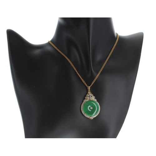 365 - Attractive 18ct jade and diamond set disc pendant on a high grade gold necklace, the pendant with ro... 