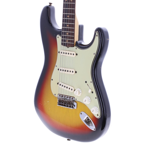 196 - 1965 Fender Stratocaster electric guitar, made in USA, ser. no. L6xxx4; Body: sunburst finish, buckl... 