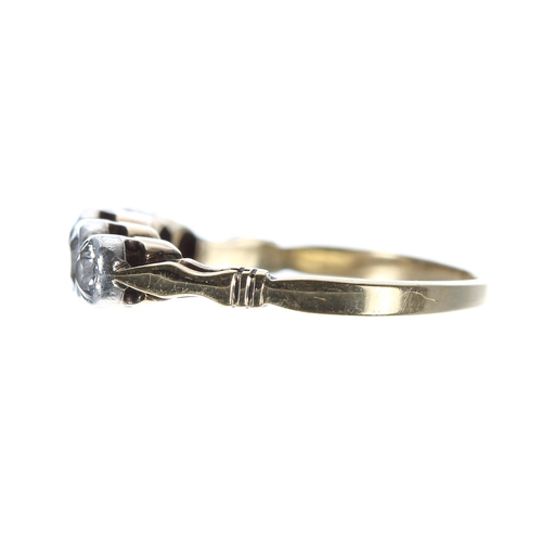 113 - 18ct yellow gold five stone diamond ring, 1.10ct approx in total, clarity VS-SI, colour G/H, width 6... 