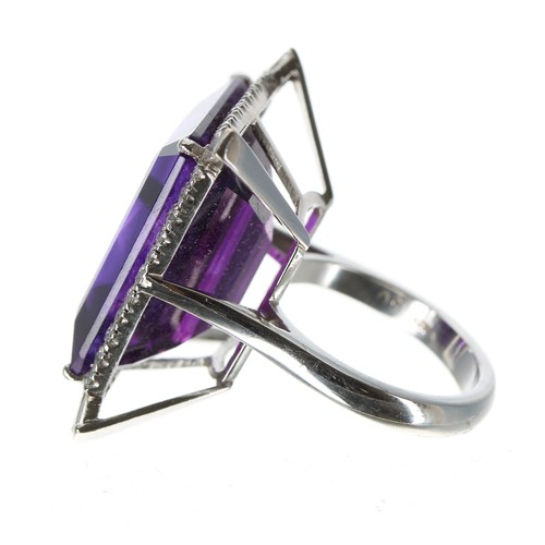 293 - Fine impressive large amethyst and diamond ring set in 18ct white gold, step-cut amethyst estimated ... 