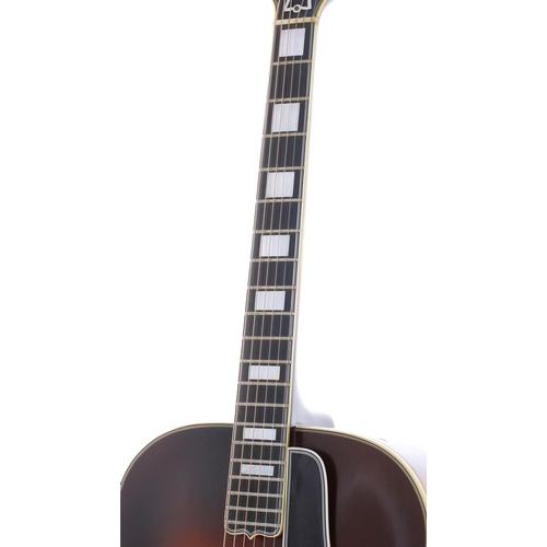 202 - 1946 Gibson L-5 archtop guitar, made in USA, ser. no. 9xxx5; Body: sunburst finished maple back and ... 