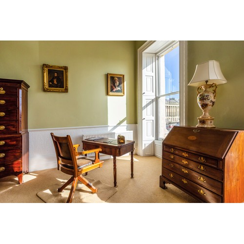 784 - George III mahogany bureau, the hinged fall front inlaid with an oval paterae enclosing a fitted div... 