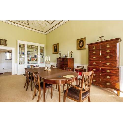 778 - Fine quality 19th century mahogany inlaid D end extending dining table, with a centre dropleaf secti... 