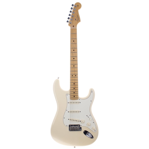 272 - 2012 Fender American Standard Stratocaster electric guitar, made in USA, ser. no. US12xxxx; Body: Ol... 