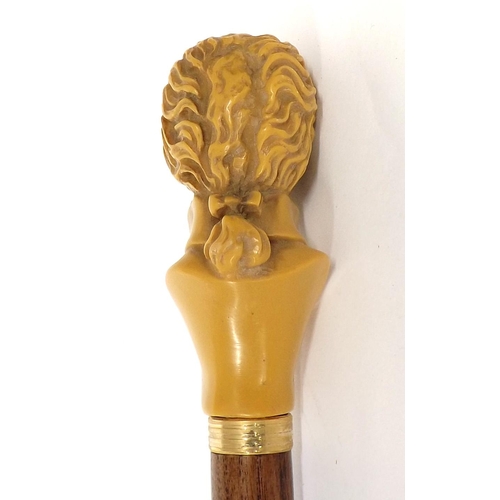 1513 - Novelty walking cane, the handle moulded with the bust of Mozart, 38.25