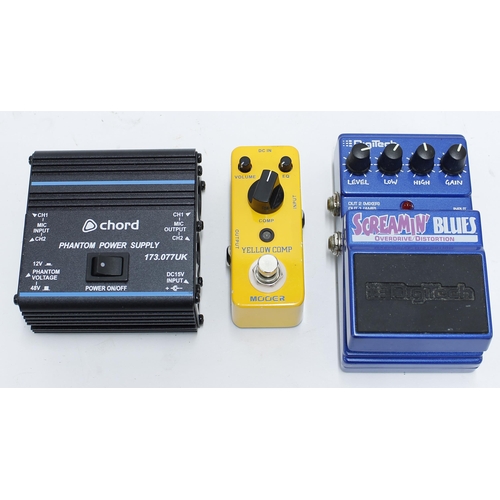 942 - DigiTech Screamin' Blues overdrive distortion guitar pedal; together with a Mooer Yellow Comp guitar... 