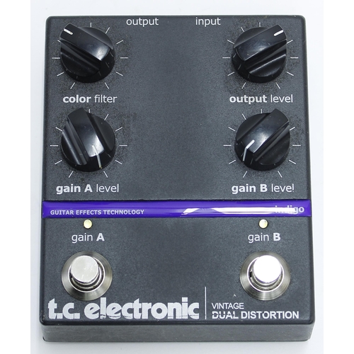 951 - TC Electronic Vintage Dual Distortion guitar pedal, boxed