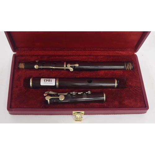 1843 - Good rosewood flute, unstamped, with eight nickel plated salt spoon keys on wooden blocks, sounding ... 