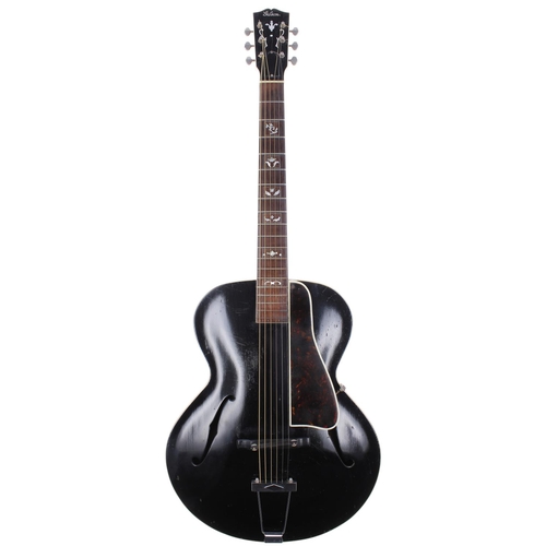 425 - Gibson L-10 archtop guitar, made in USA, circa 1934; Body: black finish, surface marks, scratches an... 