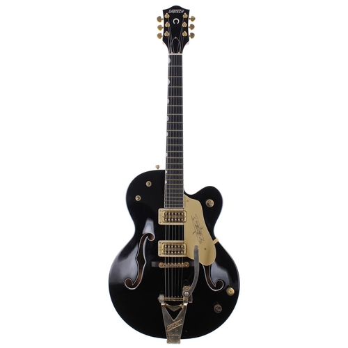 452 - 2009 Gretsch Chet Atkins G6120BK hollow body electric guitar, made in Japan, ser. no. JT09xxxxx7; Bo... 