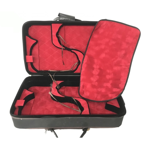 2046 - Quad violin case with red velvet quilted fitted interior