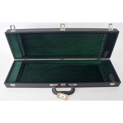 2204 - Good twenty-four division bow case, with green plush lined interior