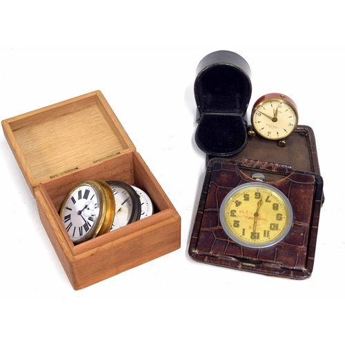 2522 - Looping eight day small travelling alarm clock with 15 jewel movement, the 1.75