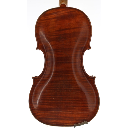 2436 - Interesting 18th century violin labelled Cahusac Mufickl..., Maker, Opposite St. Clements Church, in... 