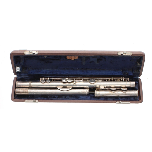 1803 - Three cased metal flutes by: J.R. Lafleur & Son Ltd, B & H 78 and J.M. Grassi (3)... 