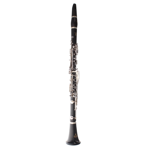 1813 - Good pair of Boosey & Hawkes Symphony 1010 blackwood clarinets, ser. no. 484479 and 482503, case... 