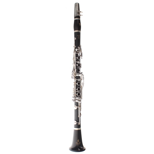 1813 - Good pair of Boosey & Hawkes Symphony 1010 blackwood clarinets, ser. no. 484479 and 482503, case... 