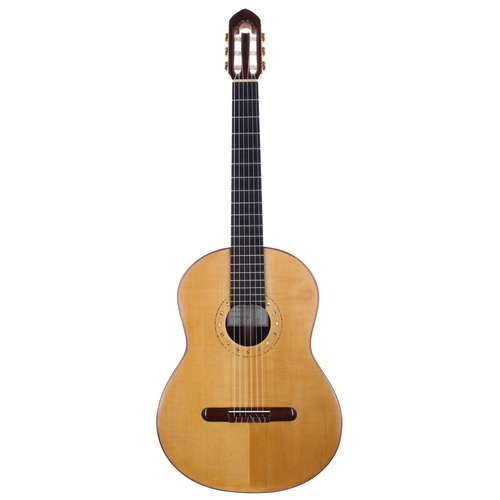 1376 - 2006 Christopher Carrington classical guitar, made in Texas, USA; Back and sides: Indian rosewood; T... 