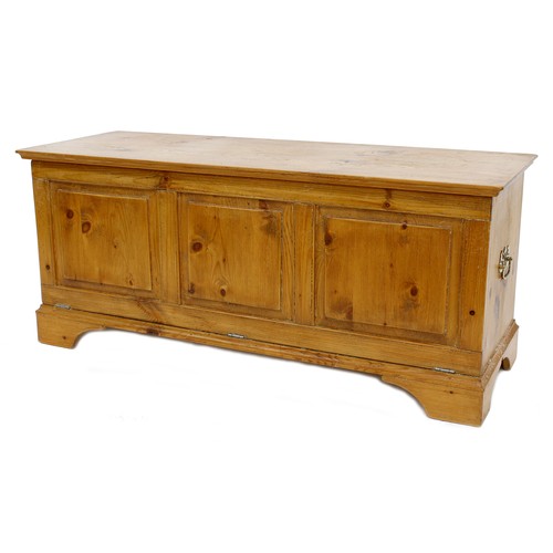 1180 - Tony Zemaitis - a handmade pitch pine fall-front box chest, 19