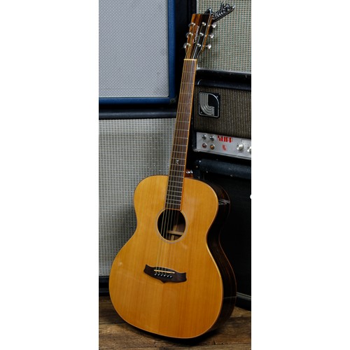 Lot 693       