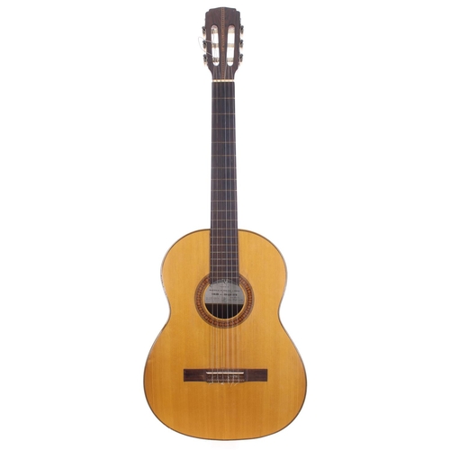 1361 - Franquillo Giannini GN-70 classical guitar, made in Brazil, 1971; Back and sides: rosewood, various ... 